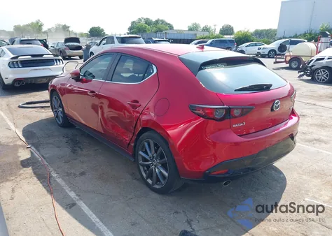 2019 Mazda Mazda3 Preferred Package z USA, uszkodzony, nr VIN JM1BPAMM2K1135386